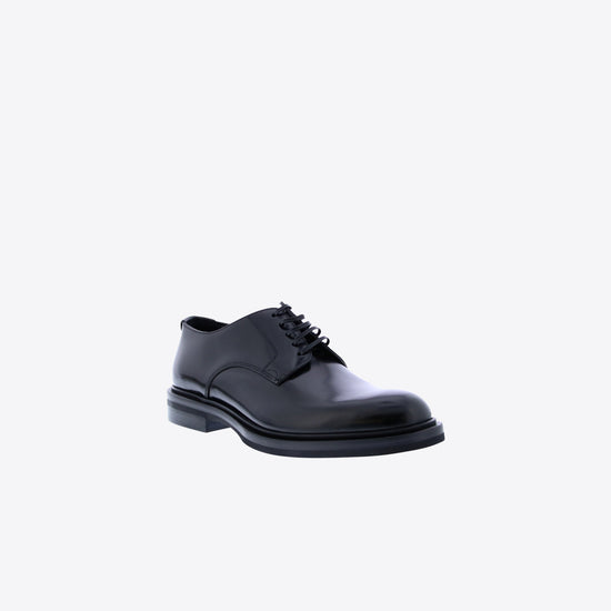 ZWART