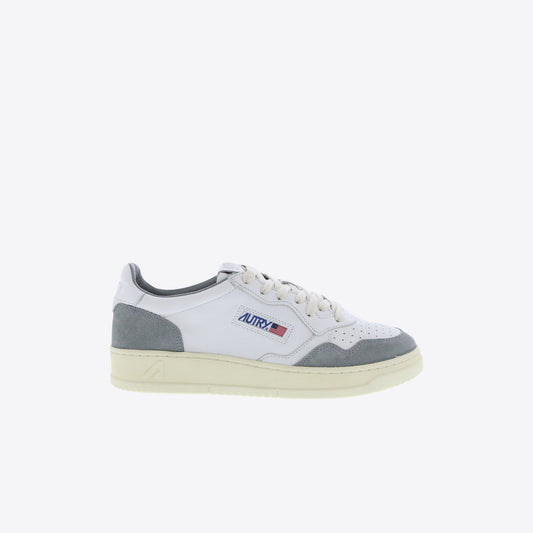 GRIJS