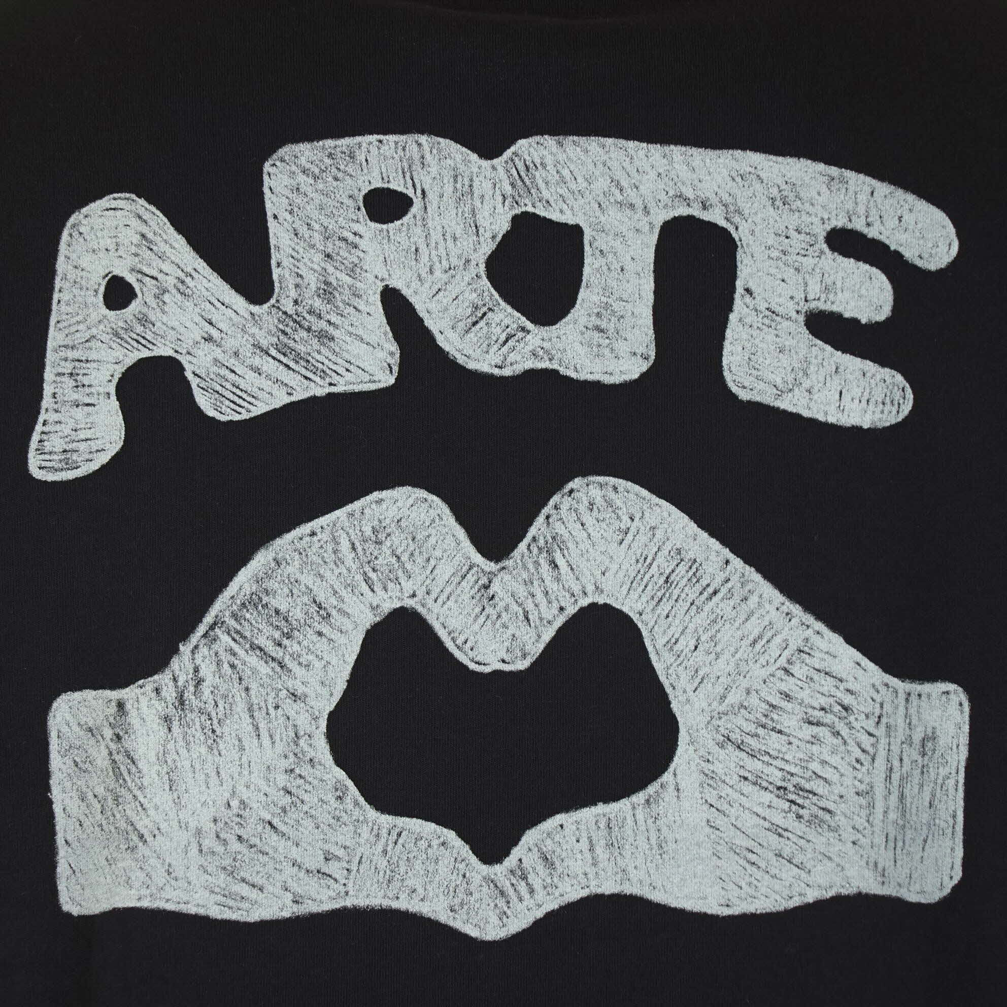 ZWART