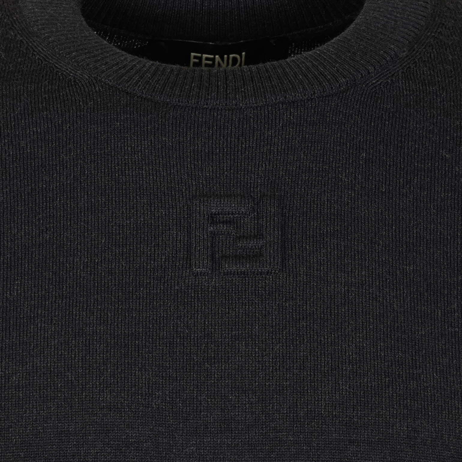 GRIJS