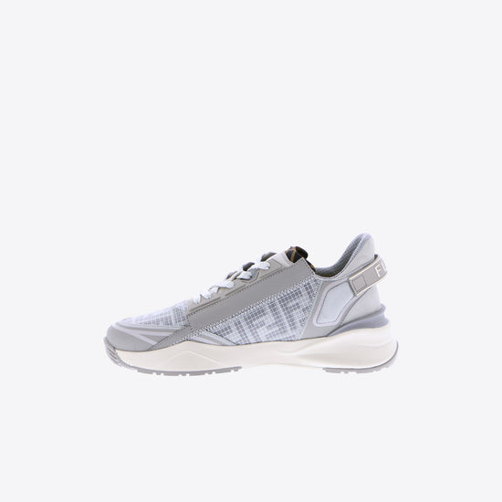 GRIJS