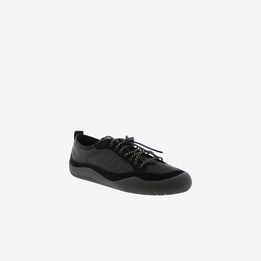 Sneakers zwart re-nylon