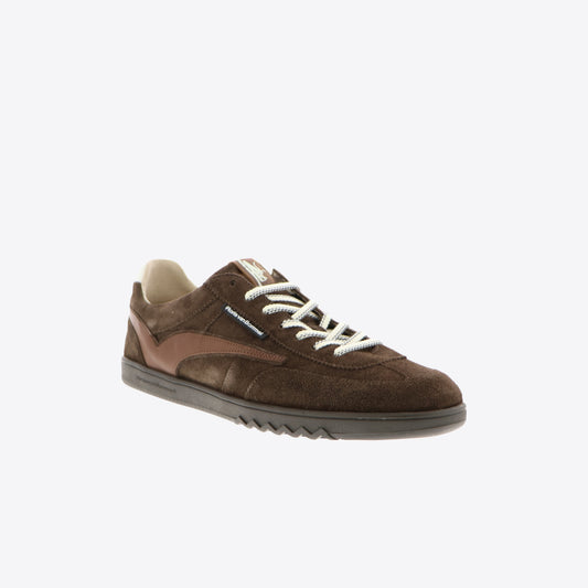 Sneakers bruin